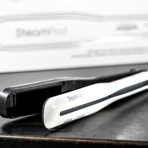 L'Oreal Steampod Version 3.0